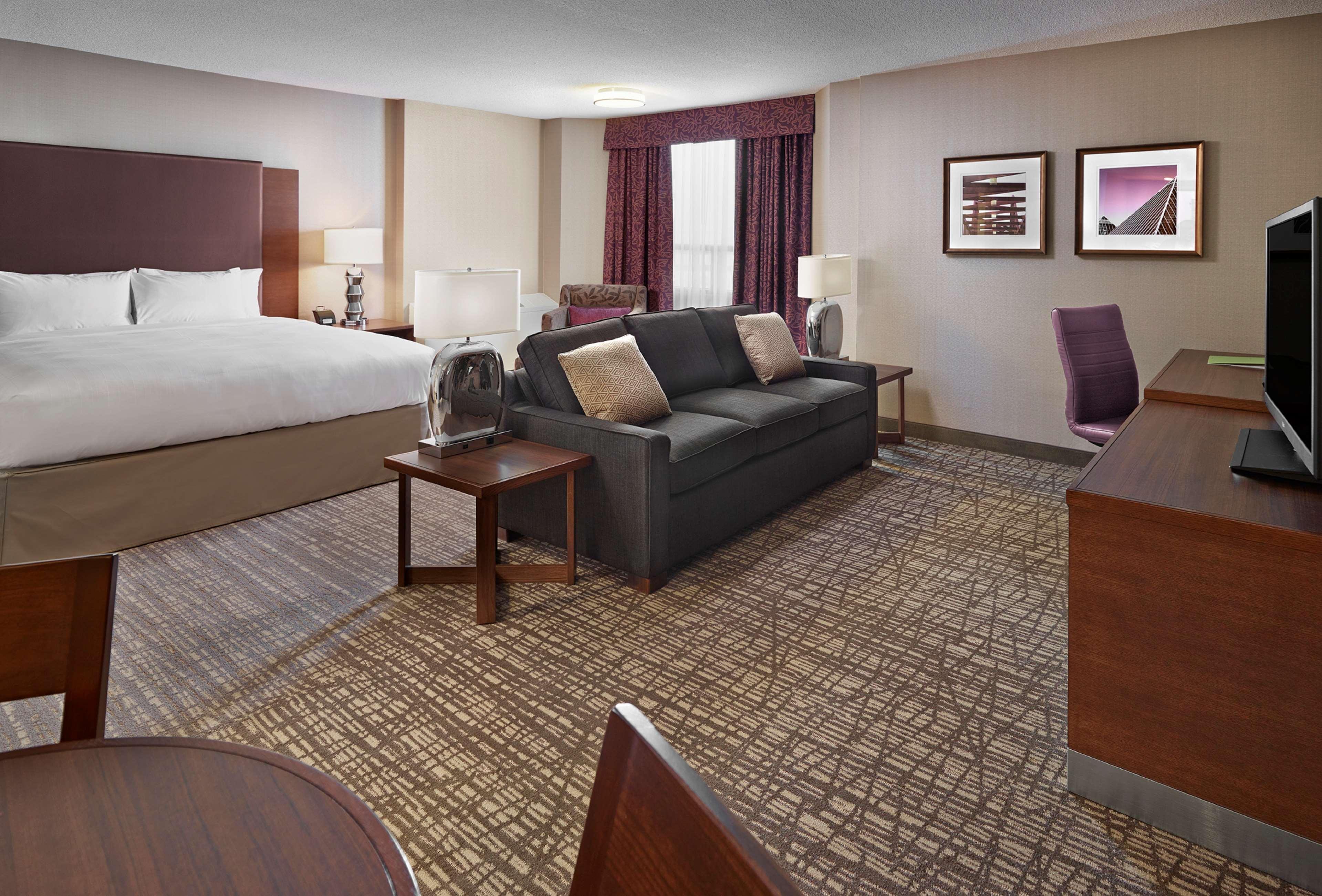 Doubletree By Hilton West Edmonton Hotel Exterior photo
